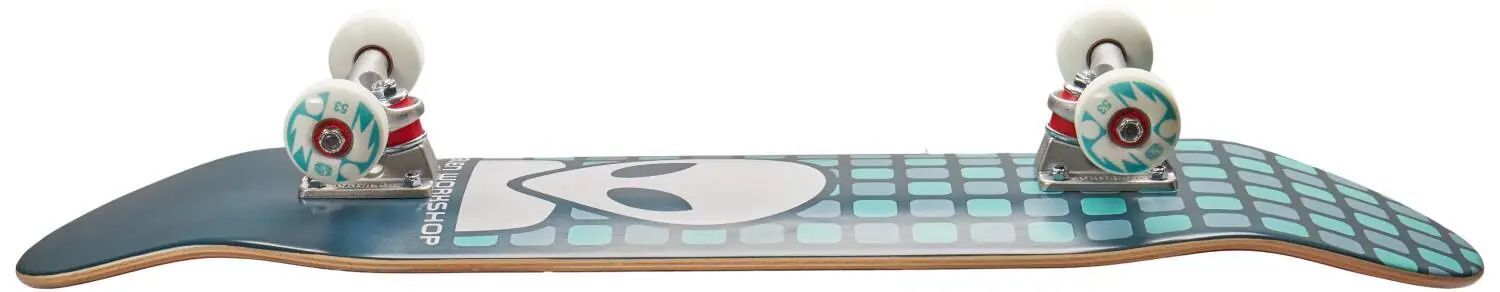 Komplett skateboard från Alien Workshop med en unik design, perfekt för både nybörjare och erfarna åkare. Idealisk för street- och parkåkning samt för att förbättra dina tricks och teknik.