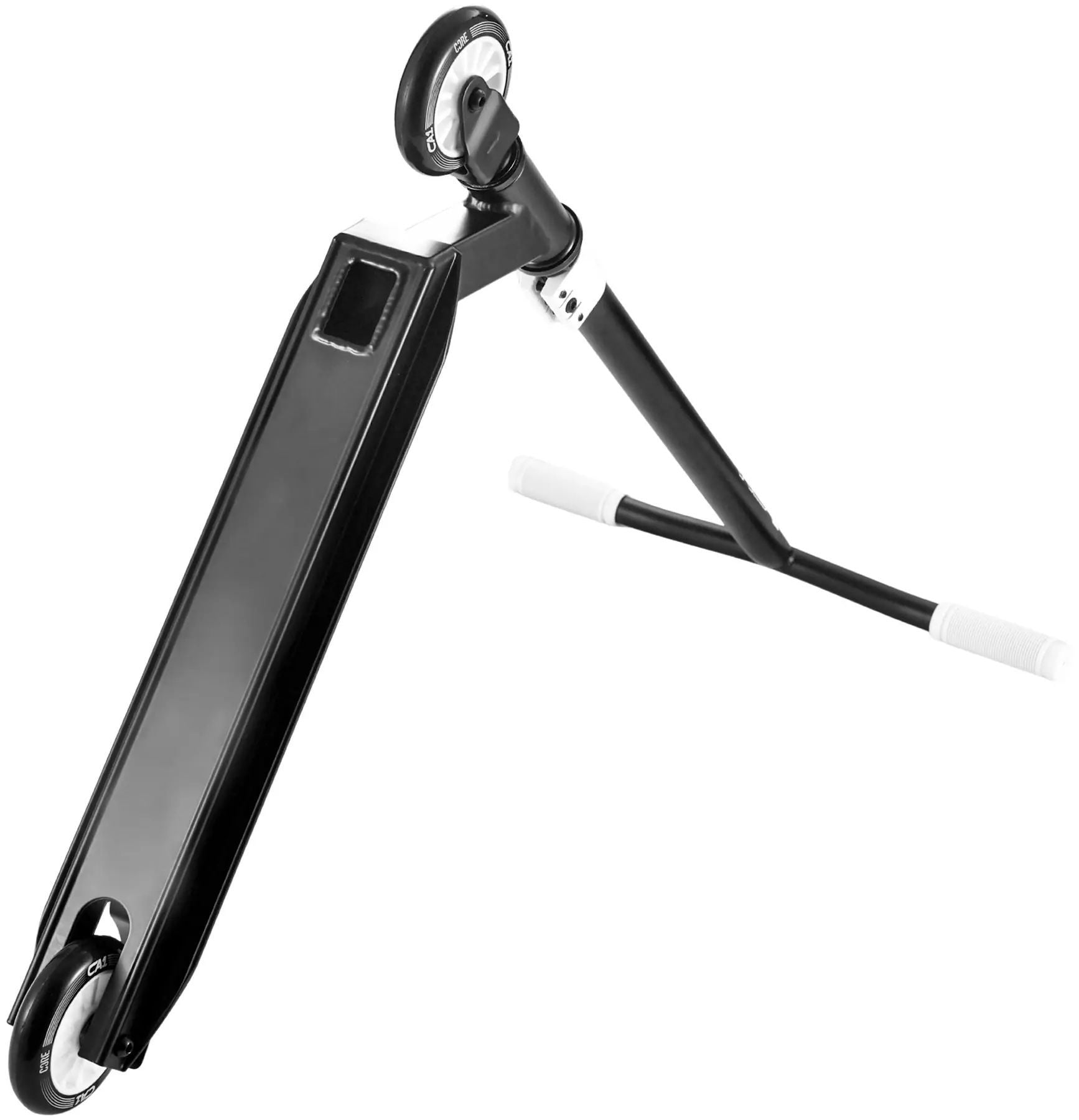 Trick sparkcykel från CORE CA1 designad för avancerade åkare, med fokus på prestanda och manövrerbarhet. Perfekt för skateparker och freestyleåkning, utrustad med högkvalitativa komponenter för en smooth ride.