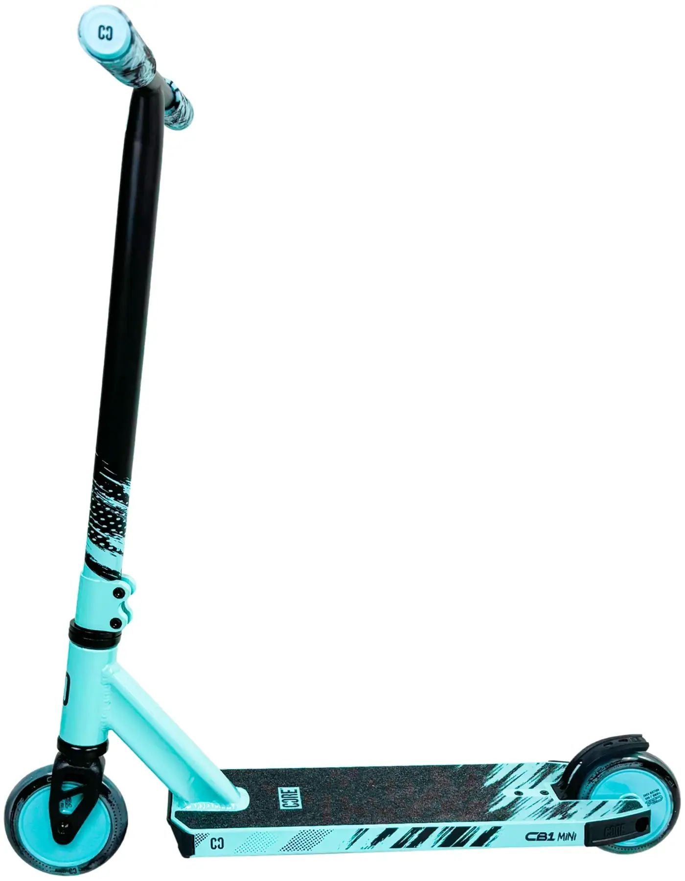 Kompakt och lätt manövrerbar trick sparkcykel från Core, designad för att ge en smidig åkupplevelse och perfekt för både nybörjare och erfarna åkare som vill utföra trick och stunts.
