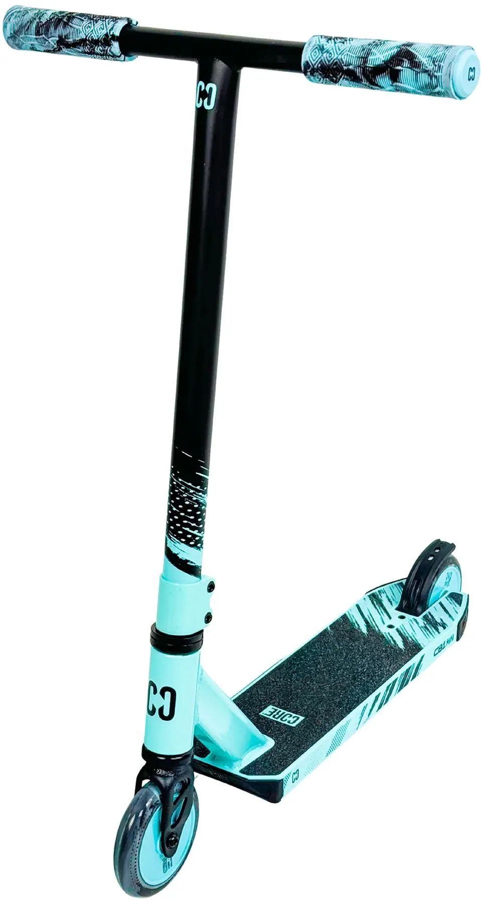 Kompakt och lätt manövrerbar trick sparkcykel från Core, designad för att ge en smidig åkupplevelse och perfekt för både nybörjare och erfarna åkare som vill utföra trick och stunts.
