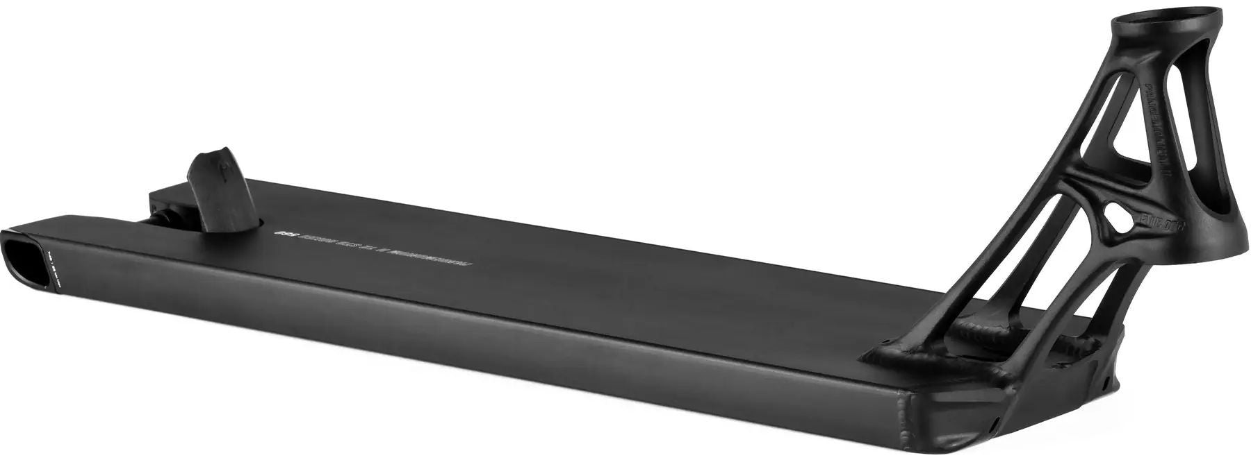 Kickbike decket Ethic Pandemonium V2 Boxed 8/12 STD är designat för stuntåkning och erbjuder hög prestanda och hållbarhet. Perfekt val för både nybörjare och erfarna riders som söker en pålitlig plattform för tricks och stunts. Det är en idealisk komponent för att uppgradera din kickbike och förbättra din åkupplevelse.