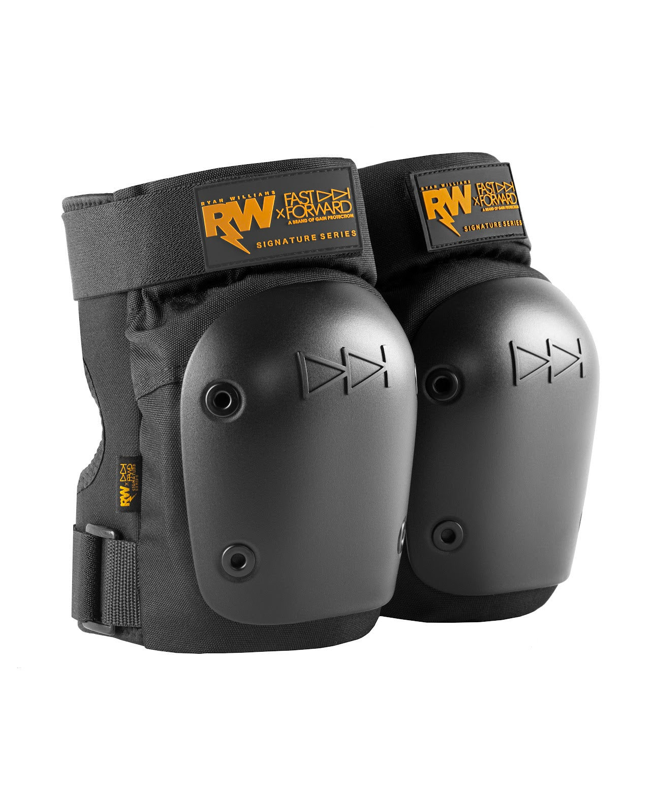 RW x FFWD knäskydd svart – Ryan Williams signature hard shell för sparkcykel och BMX