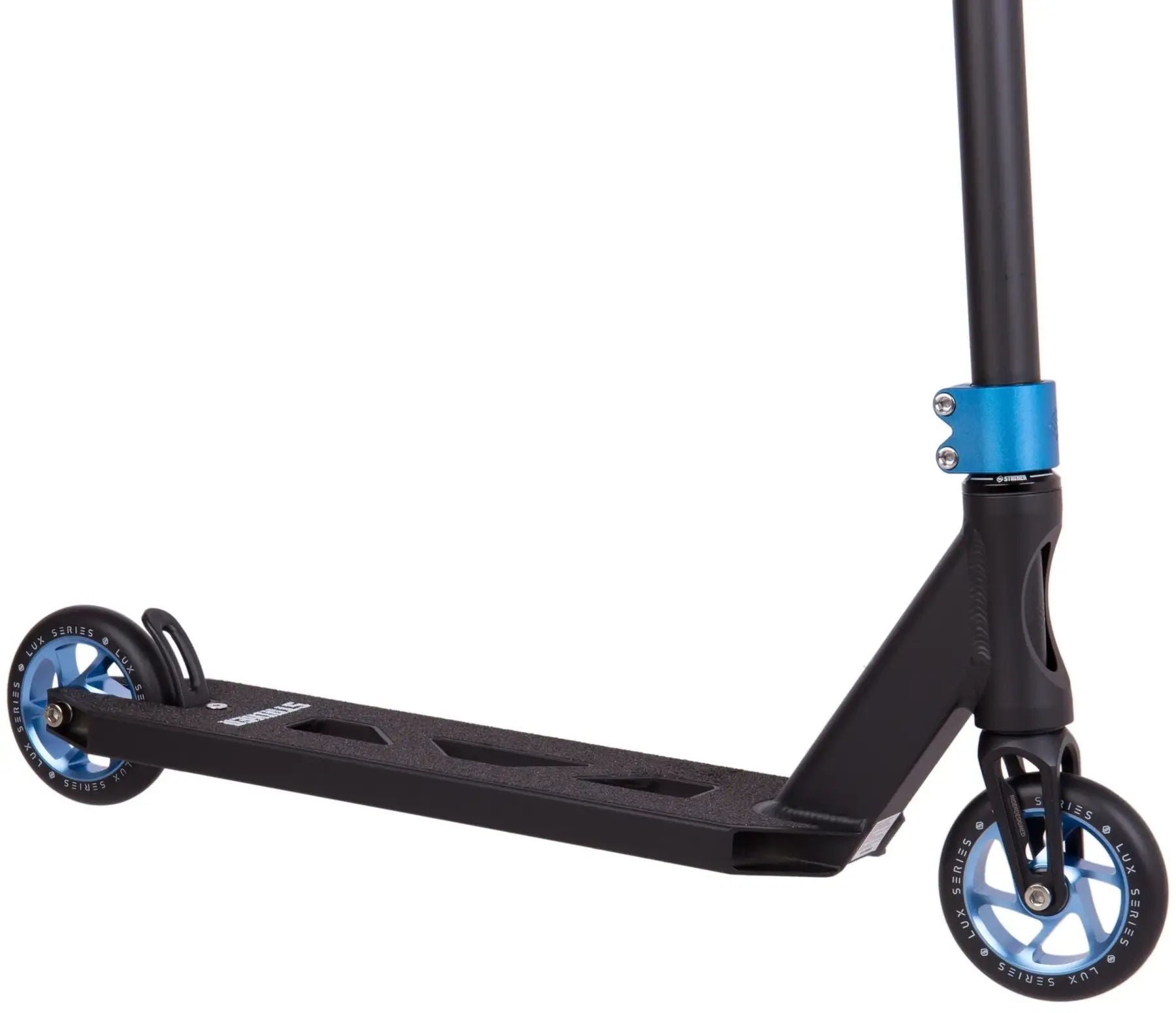 Trick sparkcykel designad för avancerad åkning och prestanda, idealisk för stuntåkning och freestyle-tricks. Perfekt val för både nybörjare och erfarna åkare som söker en pålitlig och robust lösning för actionfyllda åkturer.