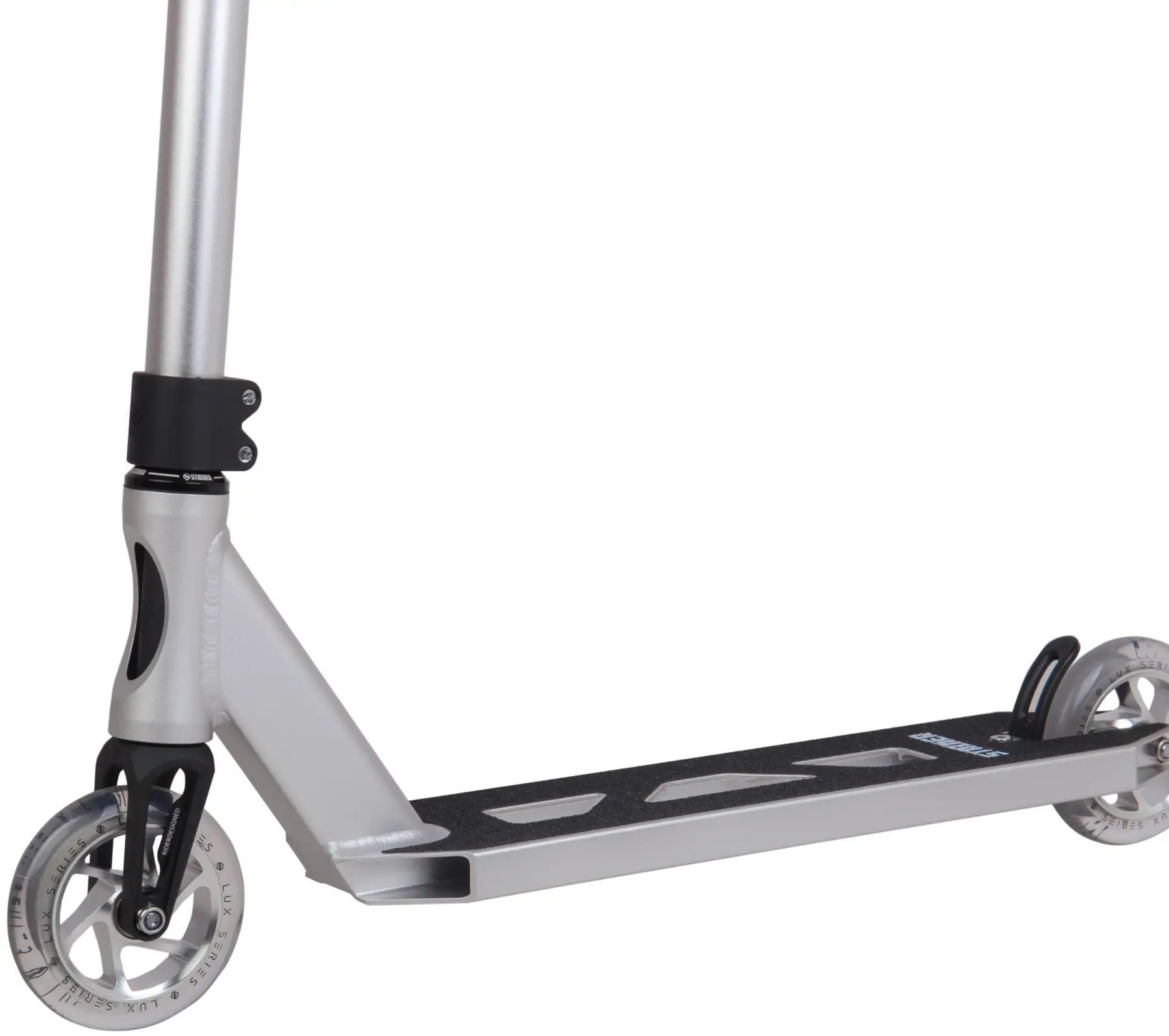 Trick sparkcykel designad för både nybörjare och erfarna åkare, perfekt för stunt och freestyle åkning. Utrustad med avancerade funktioner för smidiga trick och stabilitet. Idealisk för lek och konkurrens.